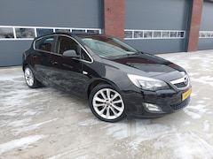 Opel Astra - 1.4 Turbo Sport Airco Navigatie LMV