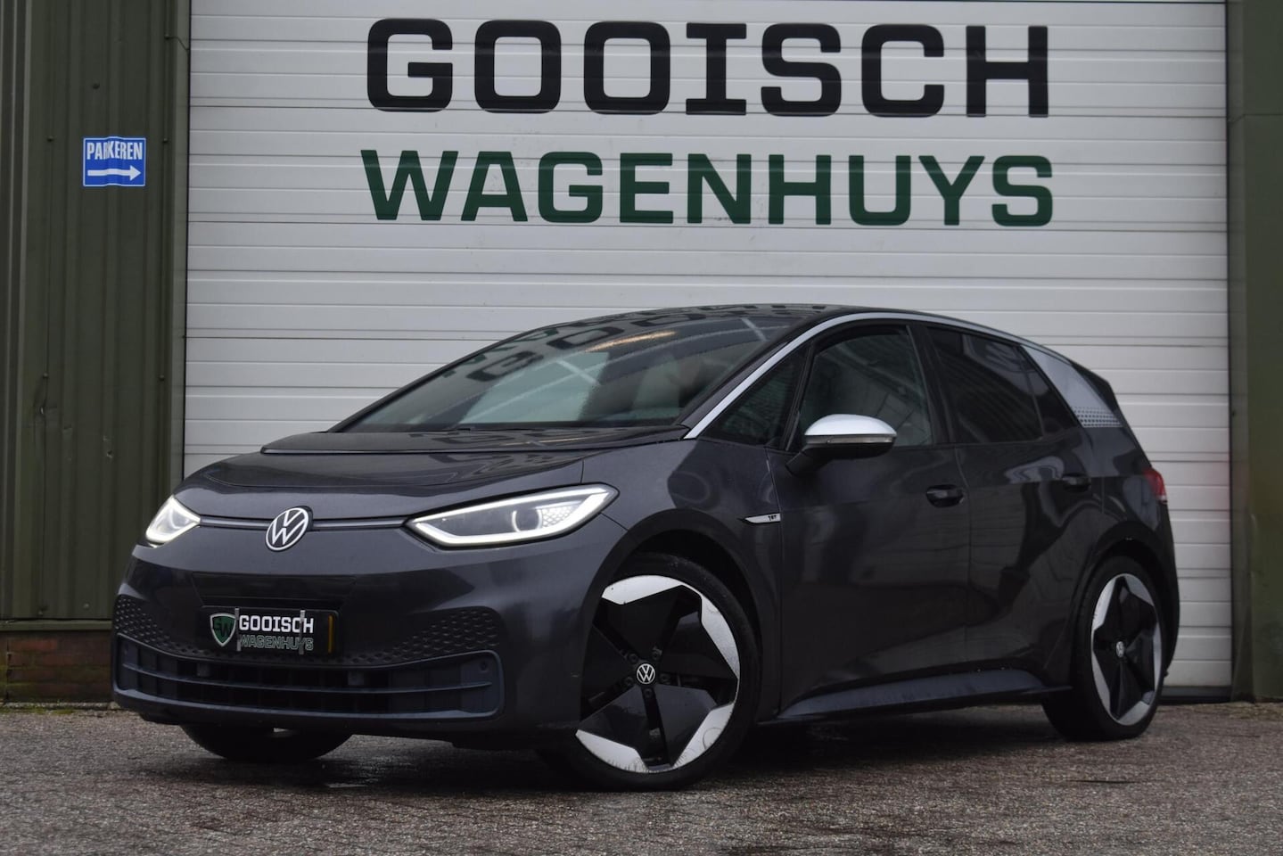 Volkswagen ID.3 - First Plus 58 kWh | Pano | IQ Light | Comfort stoelen | - AutoWereld.nl