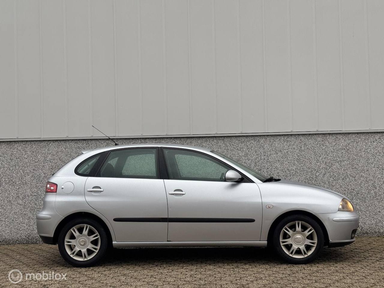 SEAT Ibiza - 1.4 Automaat Reference / Airco / 2e eigenaar - AutoWereld.nl