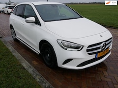 Mercedes-Benz B-klasse - 200d AUT. AC CAMERA * EX POLICE MARGE CAR