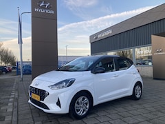 Hyundai i10 - 1.0 Premium*RIJKLAARPRIJS