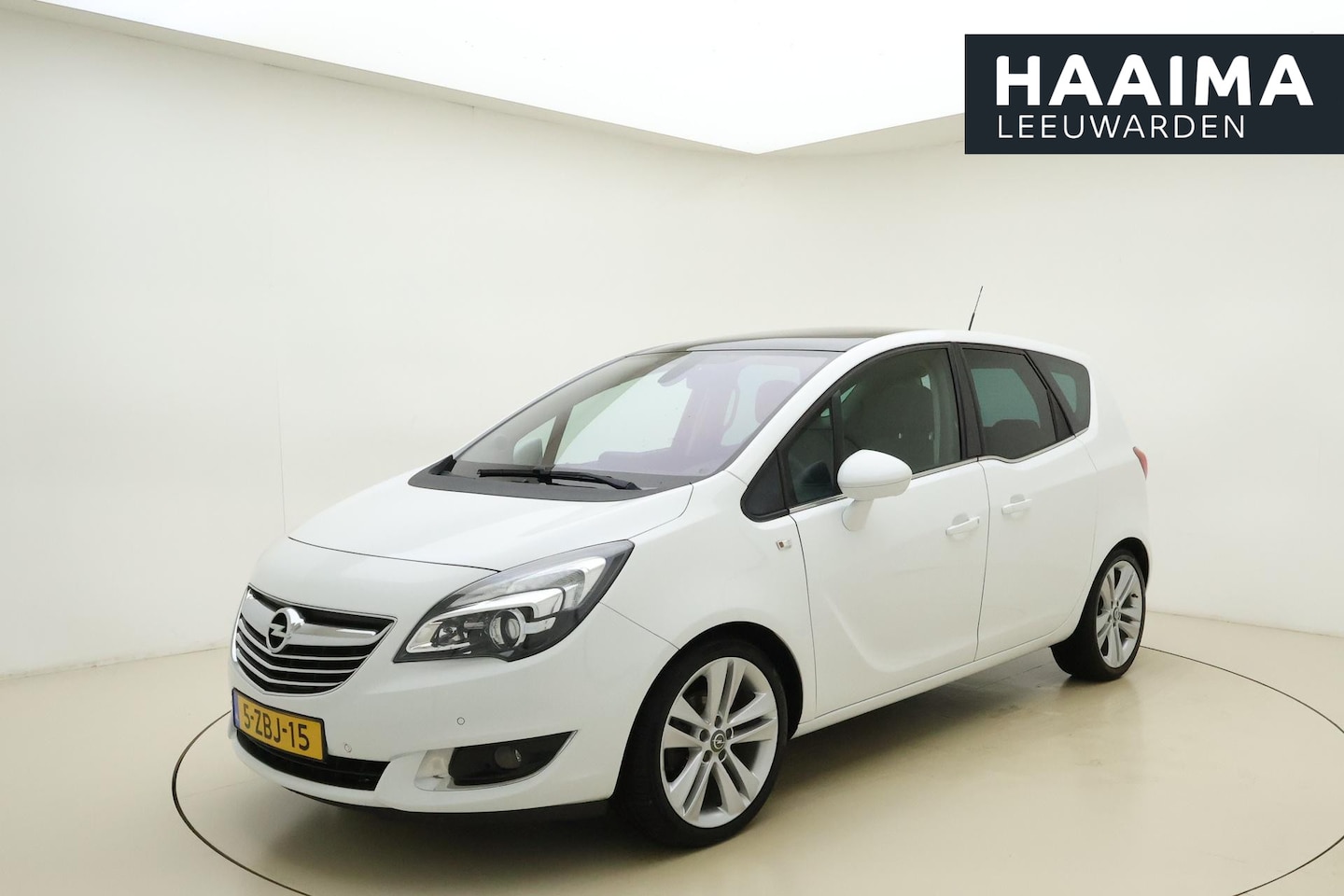 Opel Meriva - 1.4 Turbo Cosmo 120 PK | Navigatie | Panoramadak | Lederen bekleding | Stoelverwarming | P - AutoWereld.nl
