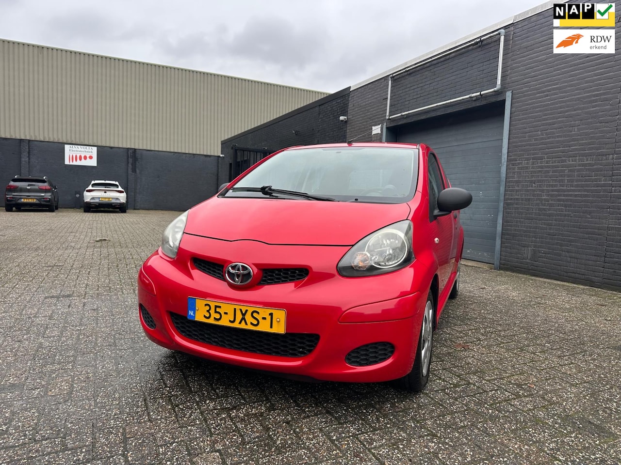 Toyota Aygo - 1.0-12V Access ABS Airbags Stuurbekrachtiging APK NAP. - AutoWereld.nl