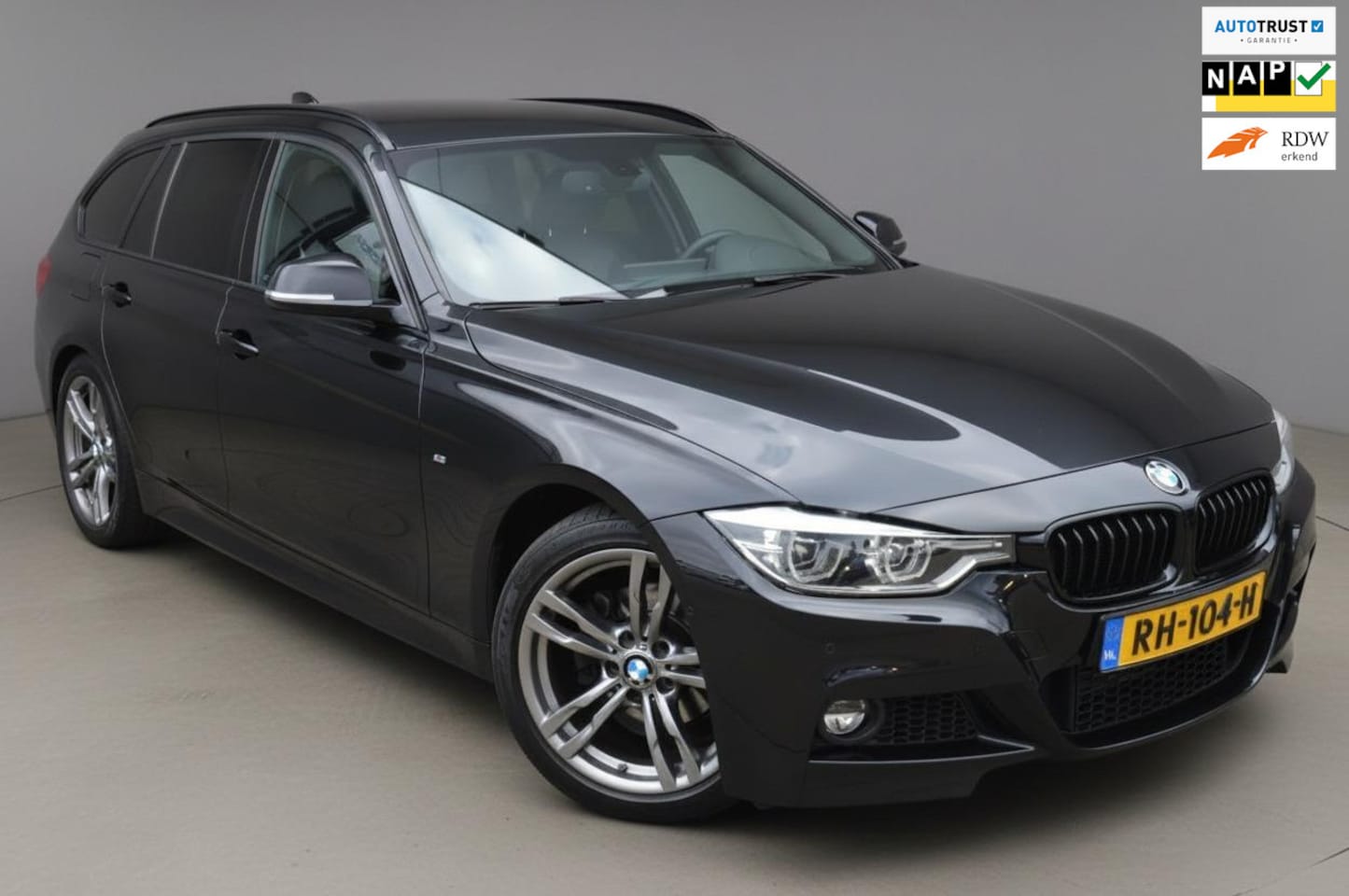 BMW 3-serie Touring - 318i|M-sport|Clima|Camera|2e eigenaar! - AutoWereld.nl
