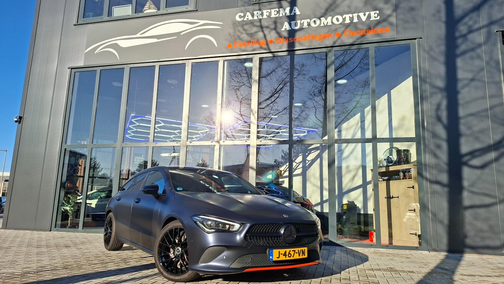 Mercedes-Benz CLA-klasse Shooting Brake - 200 Business Solution Luxury / Pano / Sfeer / Unieke kleur mat / Wrap - AutoWereld.nl