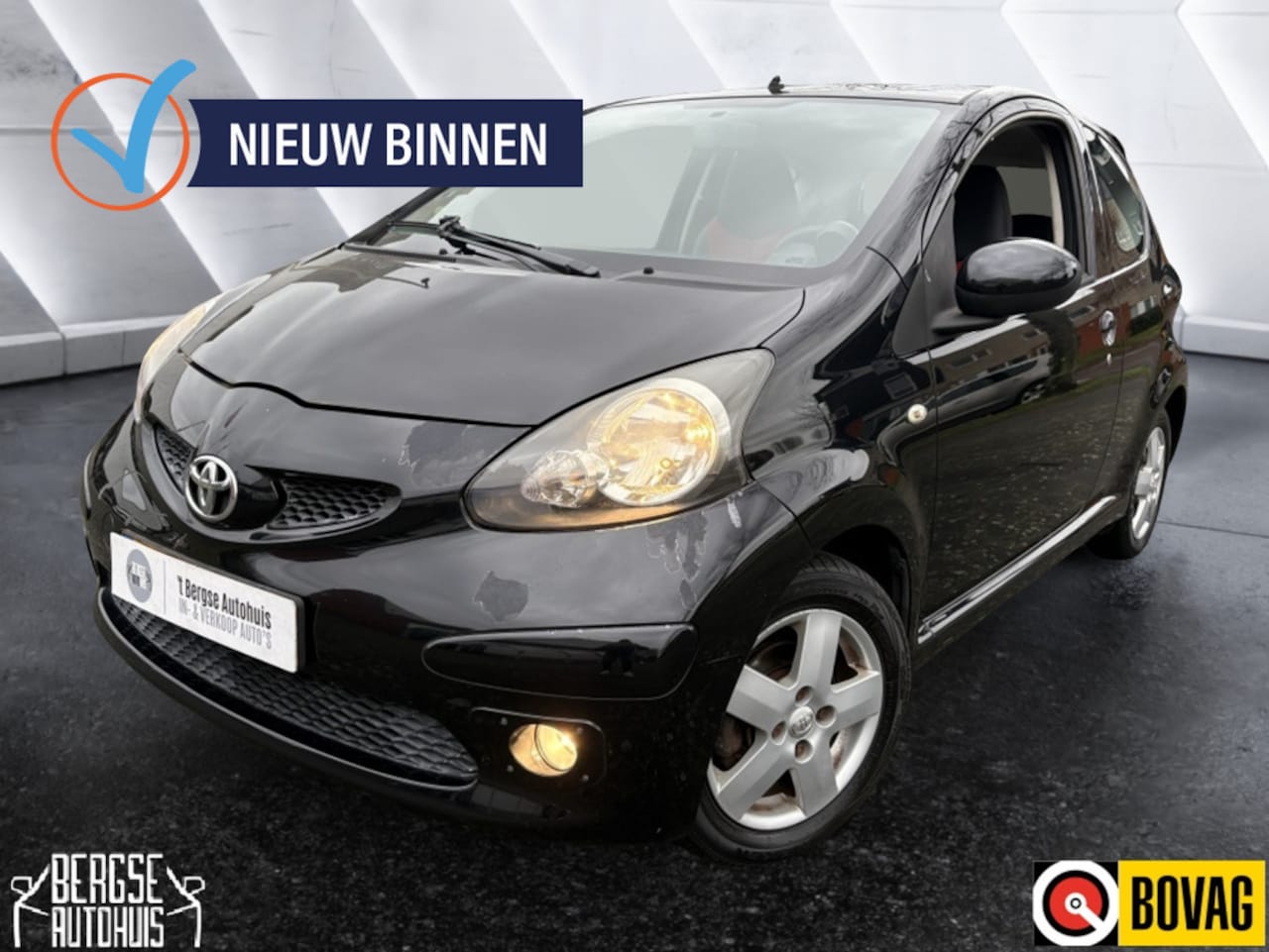 Toyota Aygo - 1.0 12V Sport Airco Lmv Leer - AutoWereld.nl