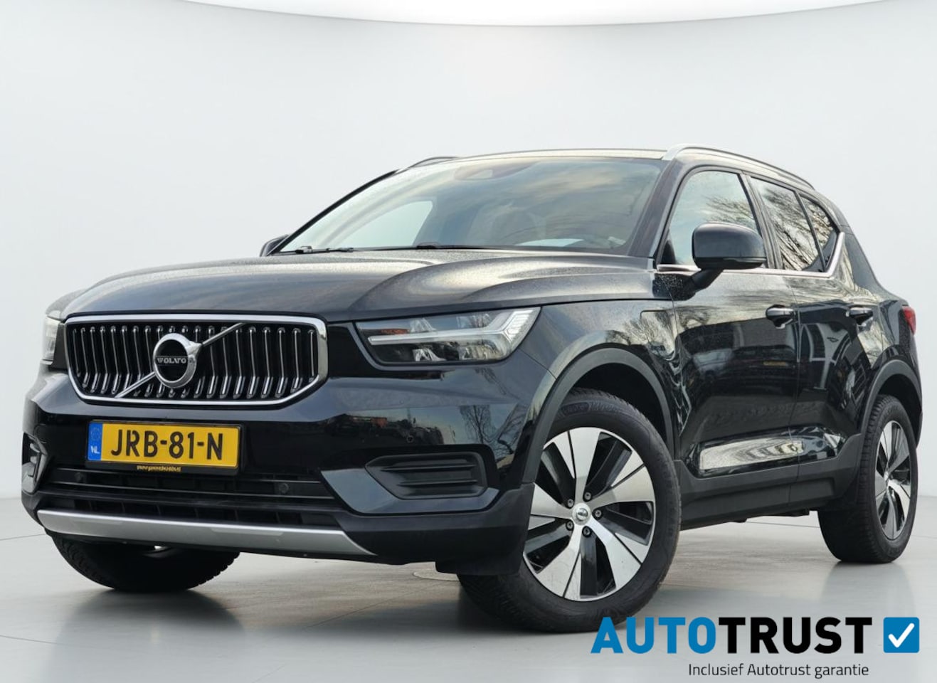 Volvo XC40 - T4 Recharge Inscription Express. PANODAK TREKHAAK - AutoWereld.nl