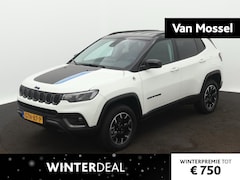 Jeep Compass - 4xe 240 Plug-in Hybrid Electric Trailhawk | Navigatiesysteem | Achteruitrijcamera | Climat