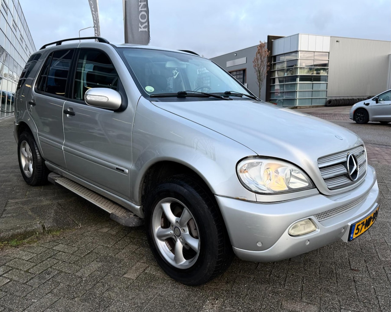 Mercedes-Benz M-klasse - 350 Inspiration LPG gas- nette staat - AutoWereld.nl