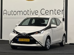 Toyota Aygo - 1.0 VVT-i x-play | CAMERA | AIRCO | BLUETOOTH