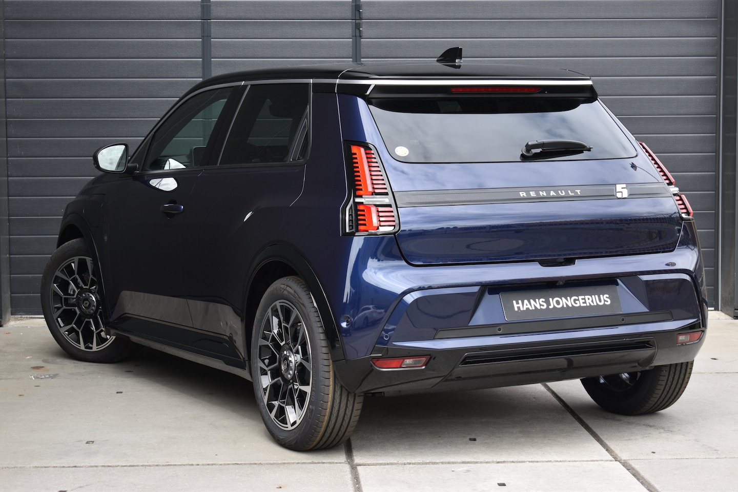 Renault 5 - Roland-Garros | Achteruitrijcamera | Elektrisch verwarmbare voorstoelen | ISOFIX-bevestigi - AutoWereld.nl