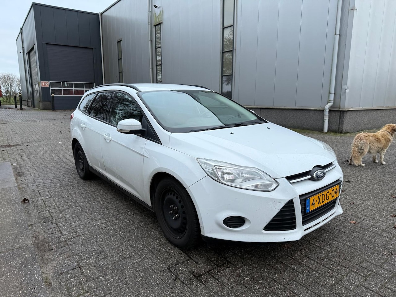Ford Focus Wagon - 1.0 EcoBoost Edition ( START NIET!) 1e eigenaar - AutoWereld.nl