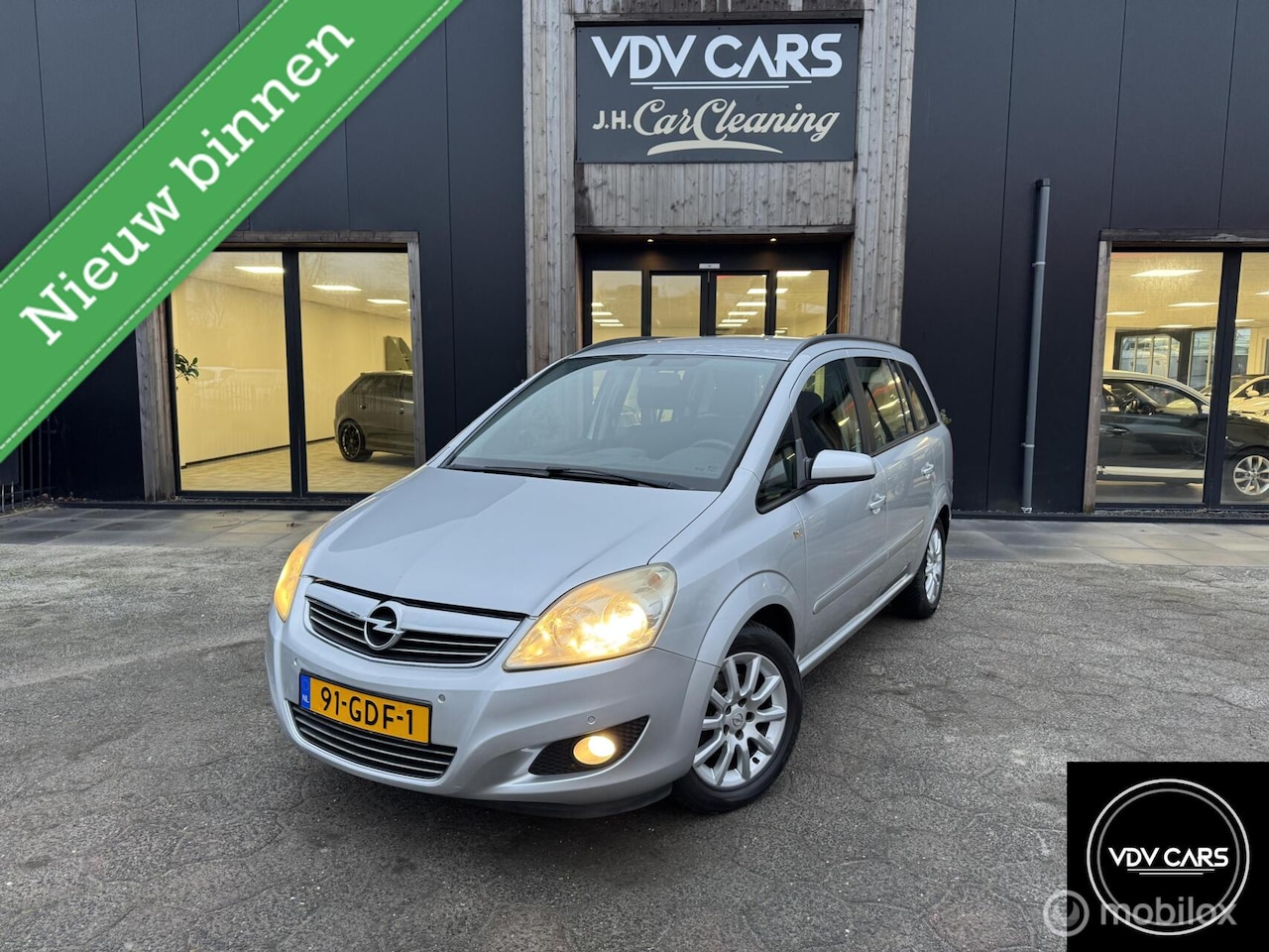 Opel Zafira - 1.6i 115pk | Airco | Cruise | PDC | BT | LMV | Trekhaak - AutoWereld.nl