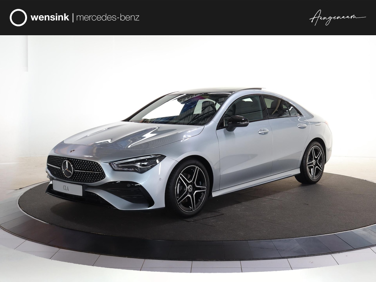 Mercedes-Benz CLA-Klasse - 180 AMG Line | Panoramaschuifdak | Night | Achteruitrijcamera | MBUX - AutoWereld.nl