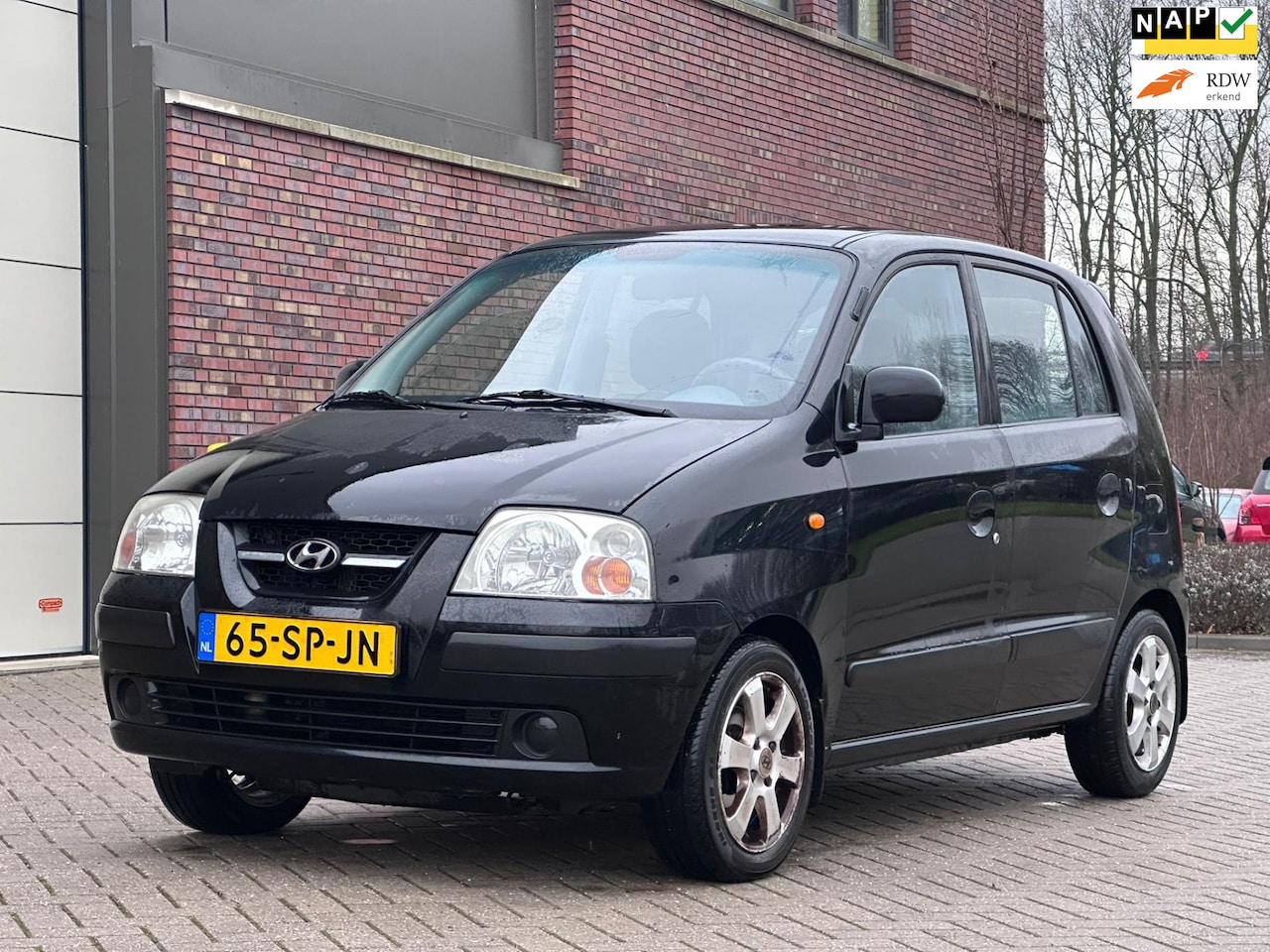 Hyundai Atos - 1.1i Active World Cup edition Airco*NAP*Elektrische ramen*2e eigenaar* - AutoWereld.nl