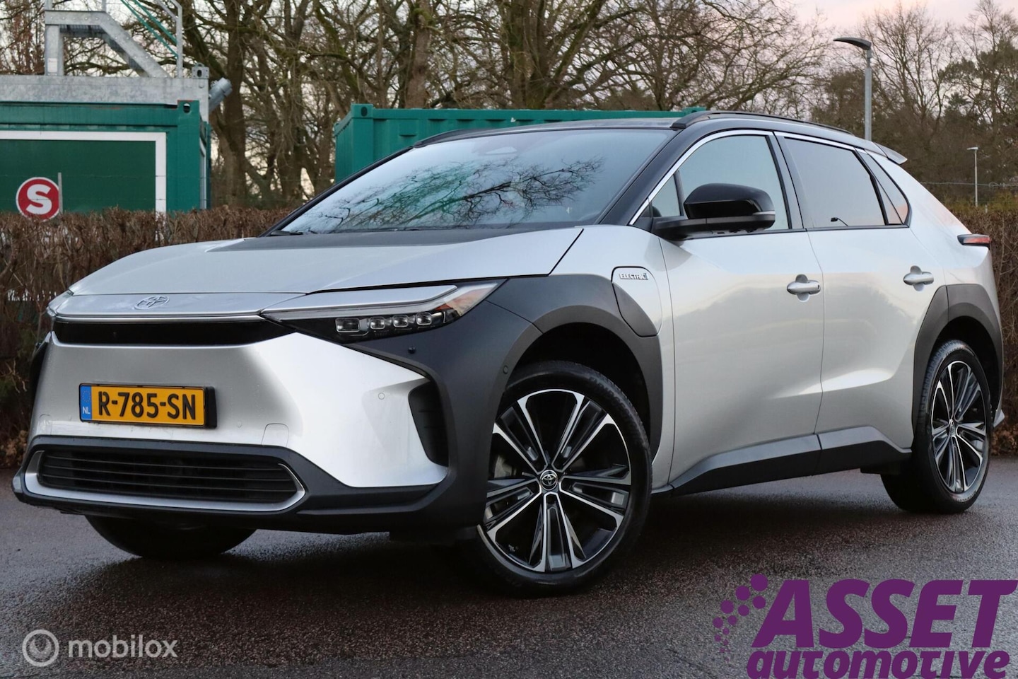 Toyota bZ4X - Premium 71 kWh EV-KORTING! | pano | stoelkoeling - AutoWereld.nl