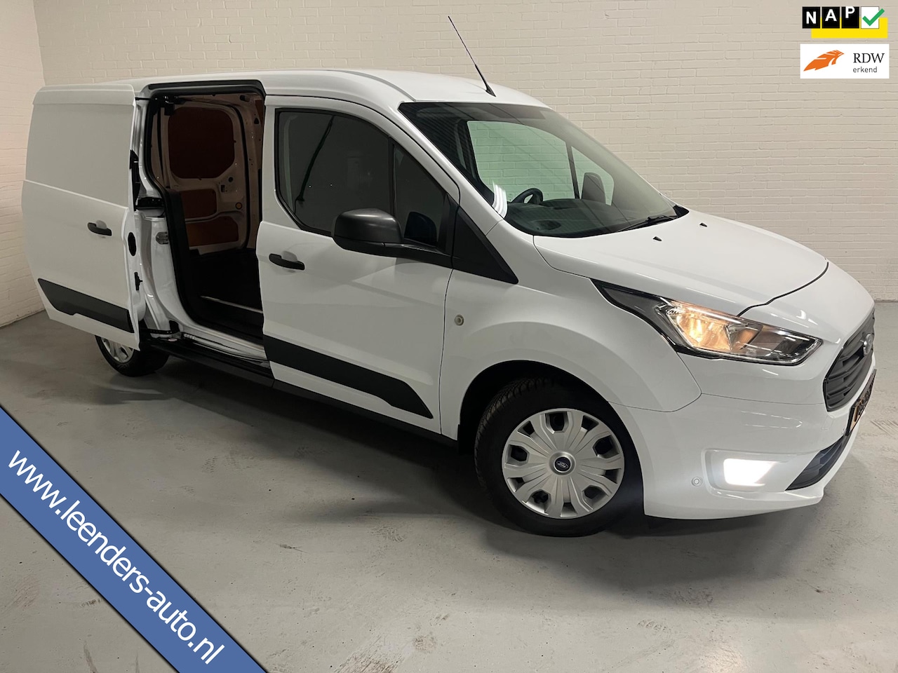 Ford Transit Connect - Benzine 1.0 Ecoboost L2 Trend 2x schuifdeur 3X Voorraad! Origineel Nederlands! 1ste Eigena - AutoWereld.nl
