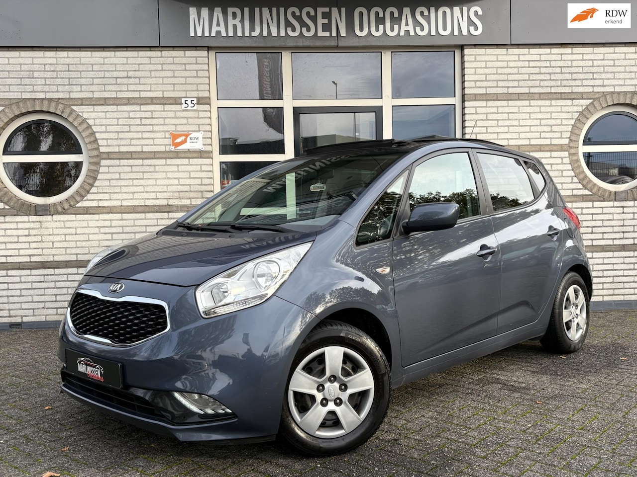 Kia Venga - 1.6 CVVT DynamicLine |Pano,Camera,Navi,PDC| - AutoWereld.nl