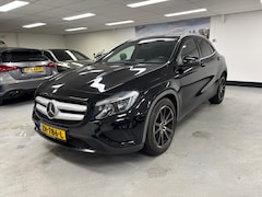 Mercedes-Benz GLA-Klasse - 220 CDI Urban Dodehoek Distronic Camera Trekhaak Aut airco Parktronic