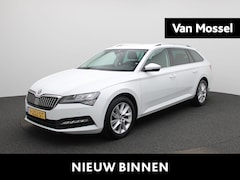 Skoda Superb Combi - 1.5 TSI ACT Business Edition | ACC | Carplay | Trekhaak | Climate control Facelift model |