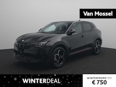 Alfa Romeo Junior - 1.2 Turbo Hybrid Ibrida Speciale | Techno Pack | Verwarmbare voorruit | Camera | Parkeerse