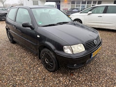 Volkswagen Polo - 1.4 Master Edition