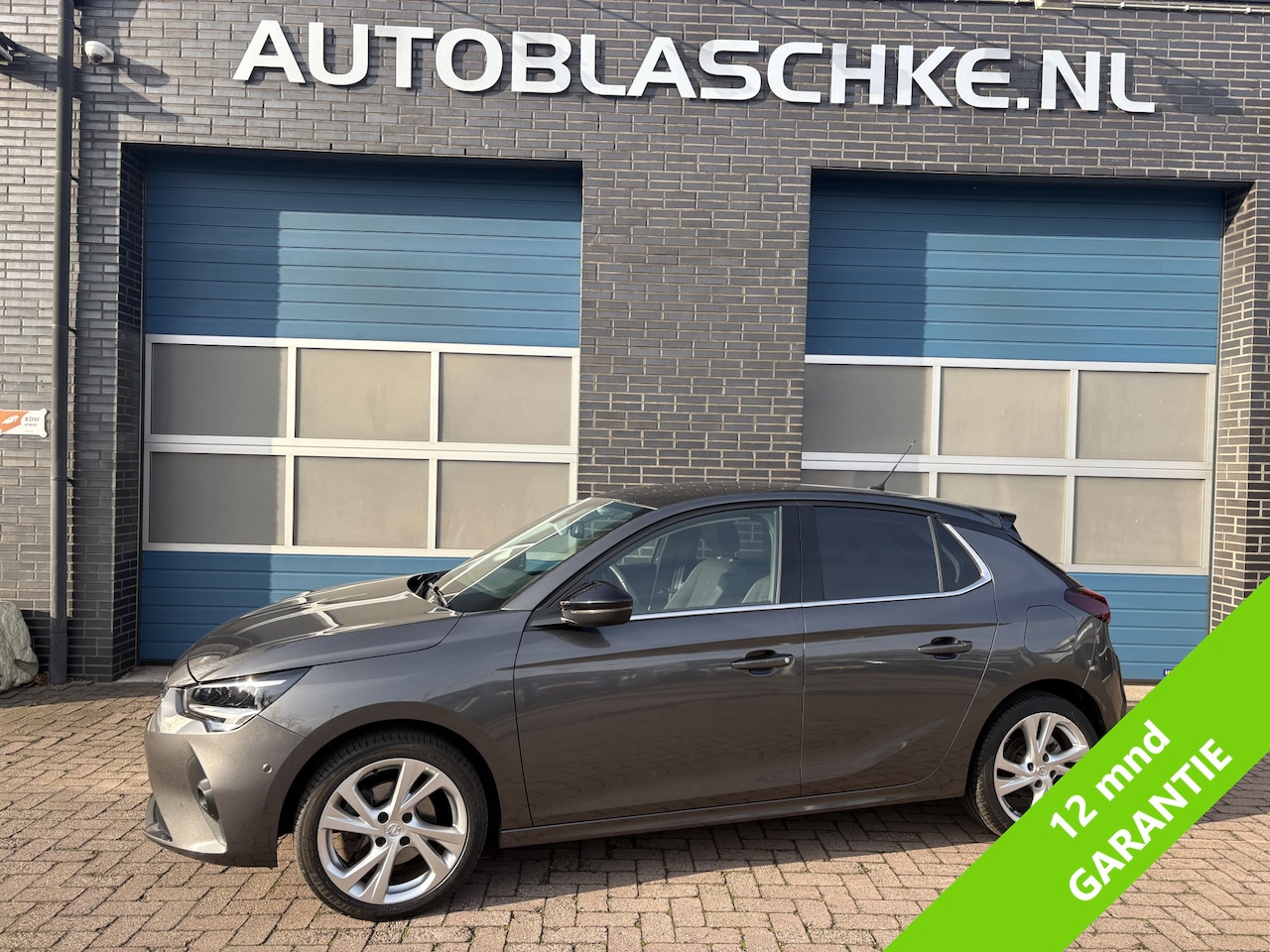 Opel Corsa - 1.2 Elegance 1.2 Elegance, panodak, navi, cruise, climate control - AutoWereld.nl