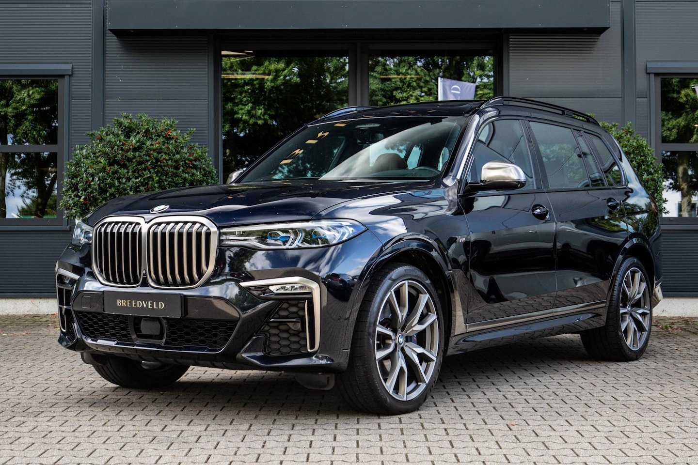 BMW X7 - M50d High Executive M50d High Executive 400pk, Panorama, TV Entertainment - AutoWereld.nl