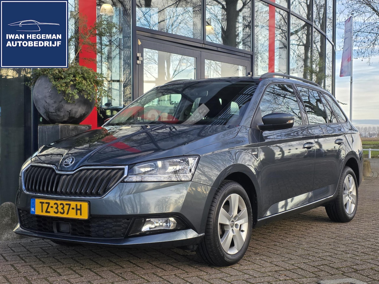 Skoda Fabia Combi - 1.0 Clever | Climate Control | Cruise Control | Navigatie | LM Velgen | Parkeersensoren - AutoWereld.nl