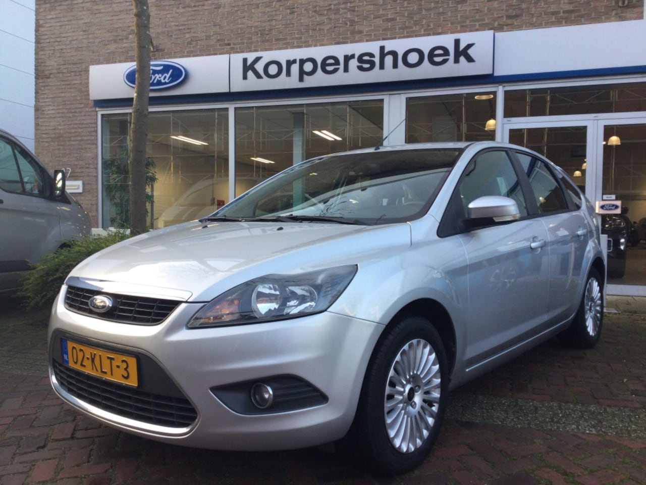 Ford Focus - 1.6Ti-Vct 100 pk Titanium 5 drs. | Trekhaak. - AutoWereld.nl