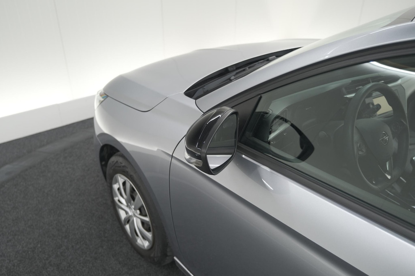 Opel Corsa - 1.2 Edition | Airco | Bluetooth Audio | Elektrische Ramen - AutoWereld.nl