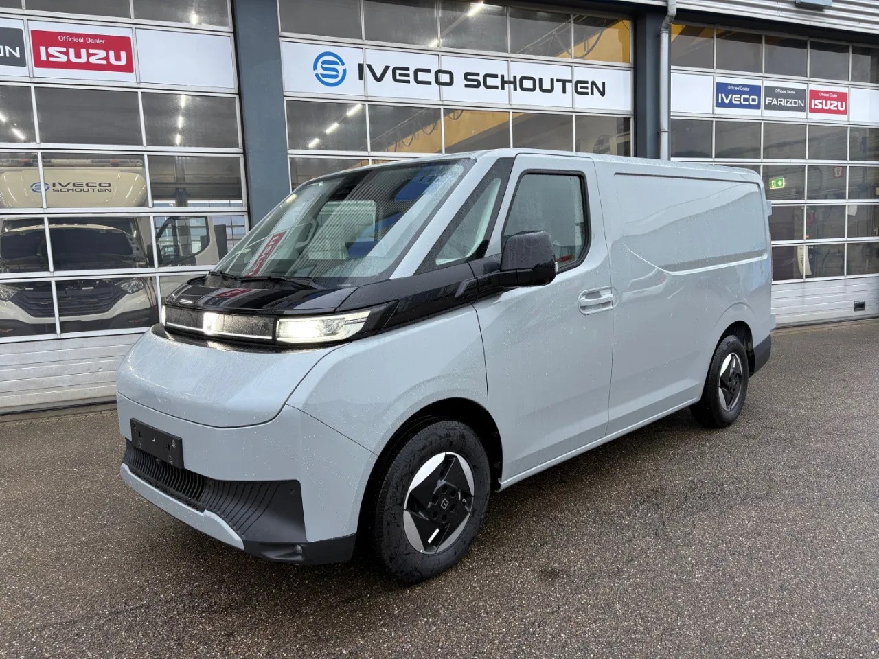 Farizon SV - L1H1 83Kw Grey - AutoWereld.nl
