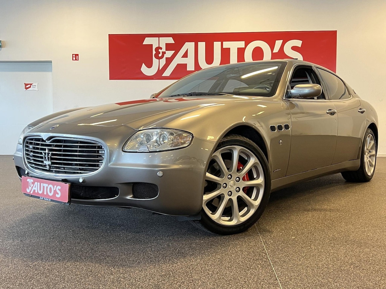 Maserati 4200 GT - Quattroporte 4.2 Executive - AutoWereld.nl