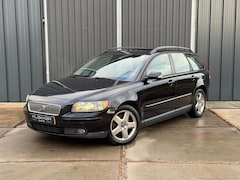 Volvo V50 - 2.4i Summum AUT.|Schuifdak|Leder|Navi|APK 01-2027