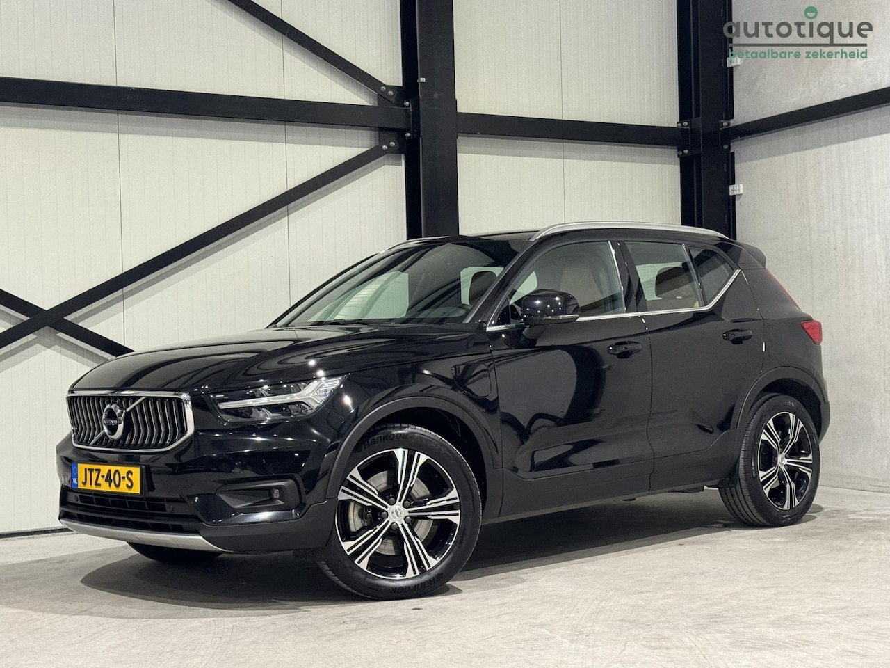 Volvo XC40 - 1.5 T5 Recharge Inscription Aut. | navi | leder | trekhaak | carplay | - AutoWereld.nl