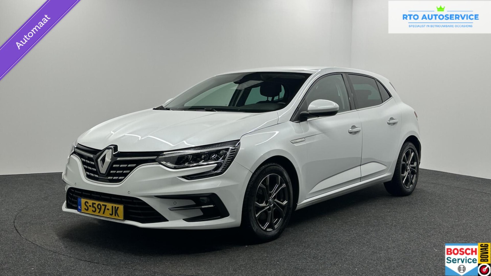 Renault Mégane - 1.3 TCe Intens CARPLAY CRUISE LM NAVI LEER ECC. - AutoWereld.nl