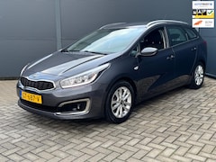 Kia Cee'd Sportswagon - 1.6 GDI First Edition / Navi / Trekhaak / Camera