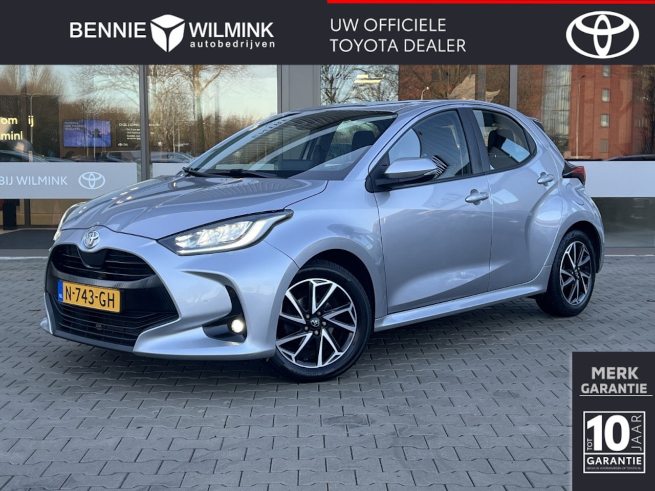 Toyota Yaris - 1.5 VVT-i TeamNL | Keyless | Led | Adaptive Cruise - AutoWereld.nl