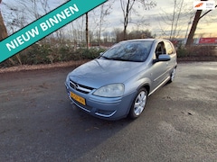 Opel Corsa - 1.2-16V Silverline LEUKE AUTO RIJDT EN SCHAKELT GOED