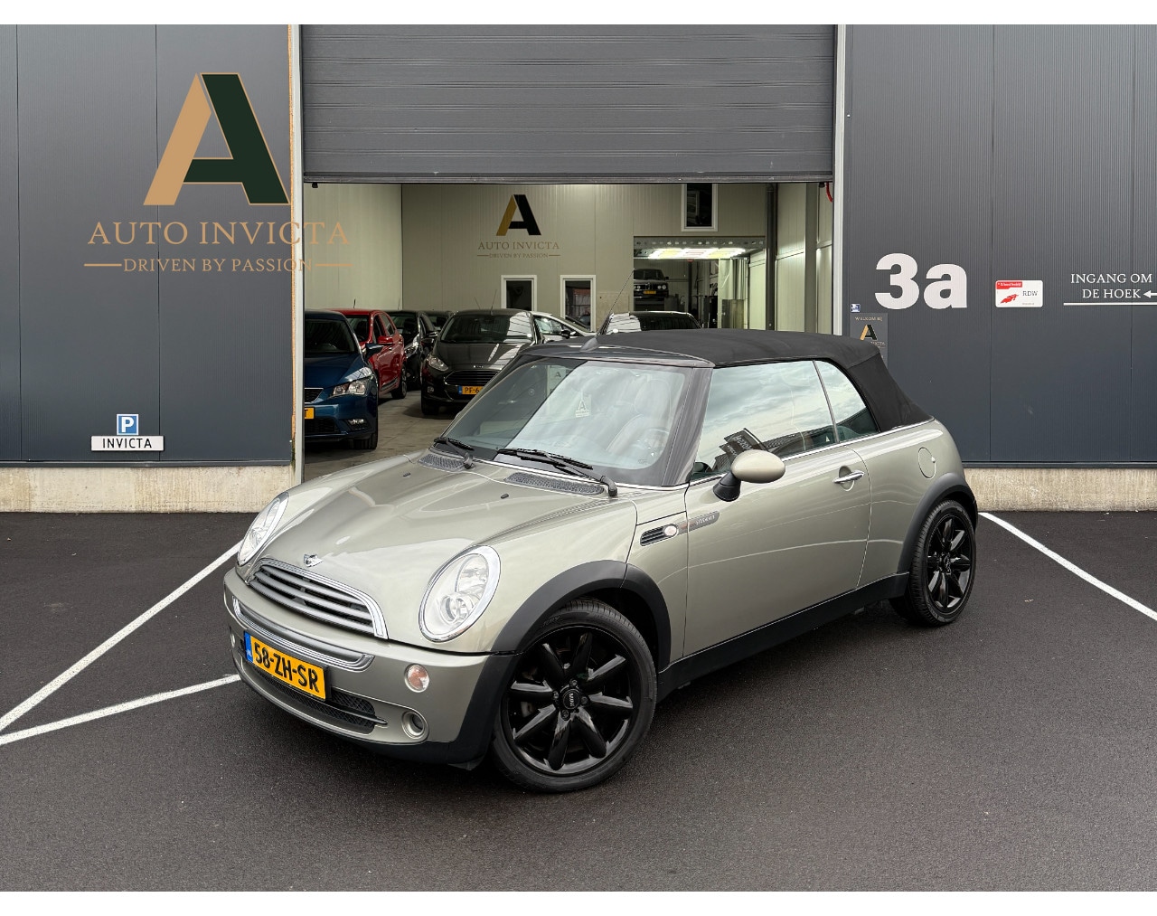 MINI Cabrio - COOPER 1.6 - Sidewalk - AutoWereld.nl