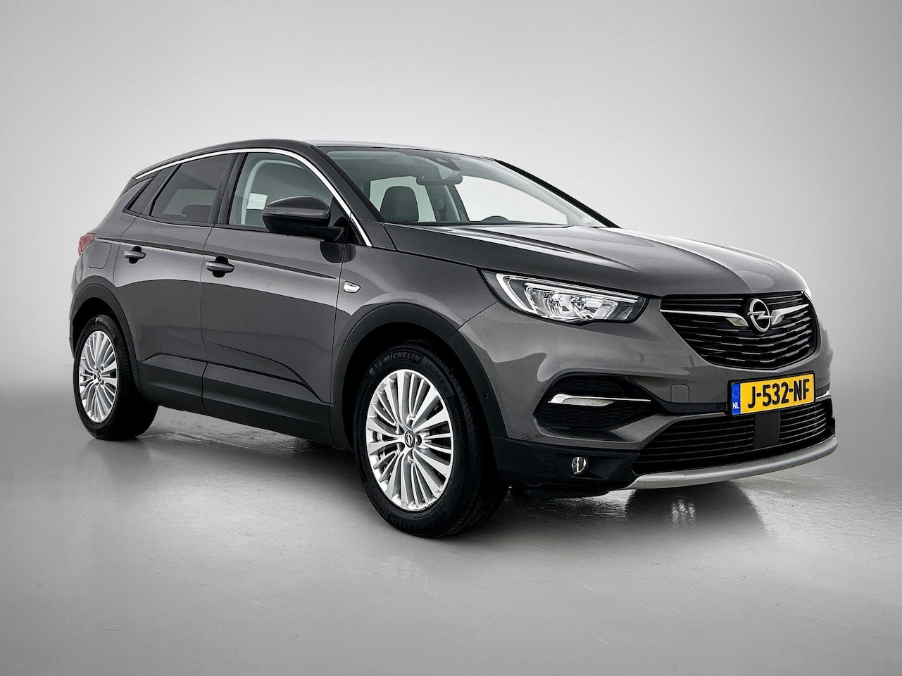Opel Grandland X - 130pk Turbo Innovation | 1ste eigenaar | Camera | AGR stoel | LED lampen | AUTOMAAT | - AutoWereld.nl