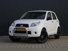 Daihatsu Terios - 1.5 2WD Tour Limited | Trekhaak | Airco | Bull / Sidebar | NAP | APK |