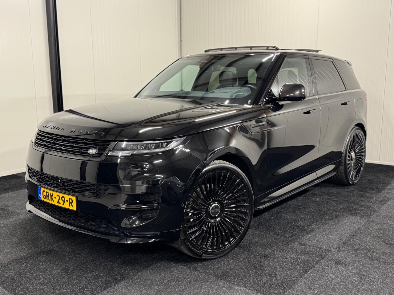 Land Rover Range Rover Sport - 3.0 P440e Autobiography Dynamic HSE 2023 VOSSEN/24"/CARBON/FULLOPTION/NIEUWSTAAT - AutoWereld.nl