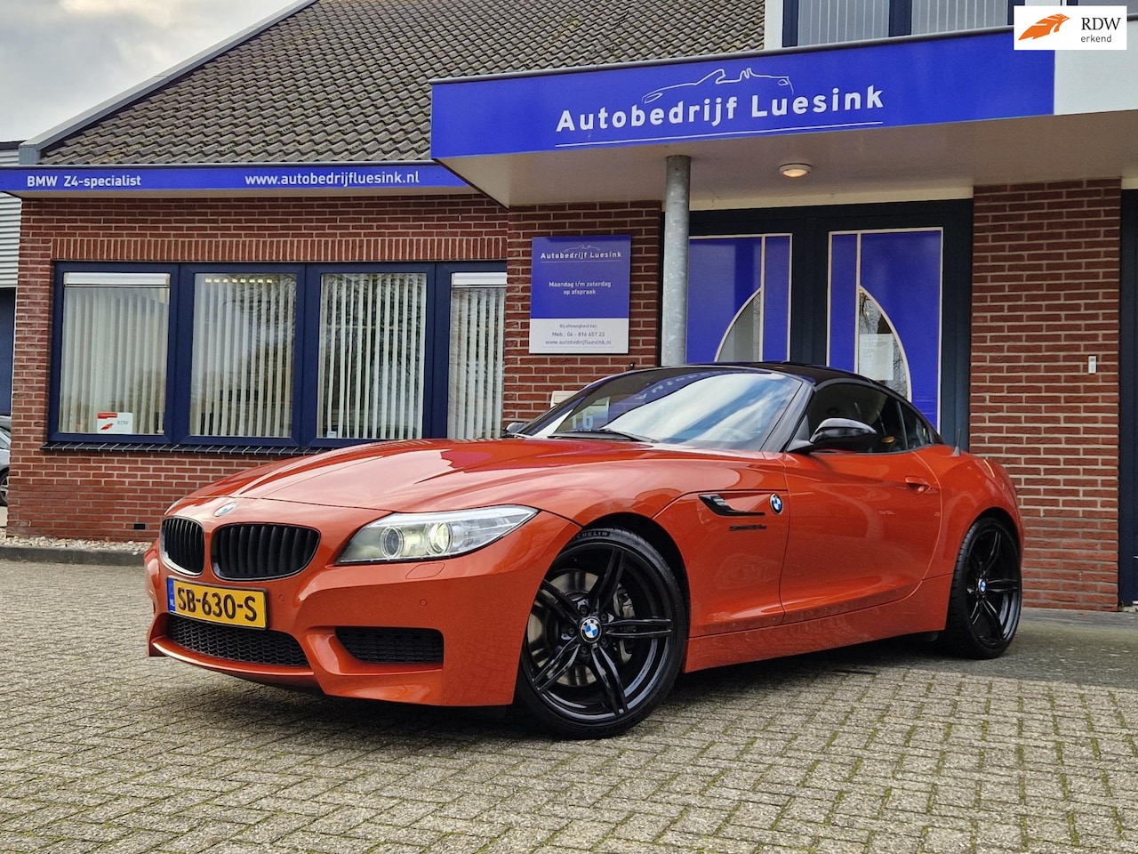 BMW Z4 Roadster - SDrive35is High Executive Full Options Stuurverwarming Keyles Entry Grootlicht Assist Hydr - AutoWereld.nl