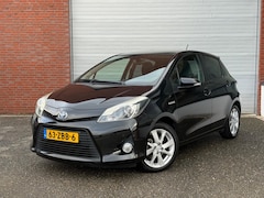 Toyota Yaris - 1.5 Full Hybrid Dynamic| PANO| NAP| AIRCO| NAVI
