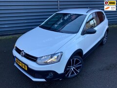 Volkswagen Polo - 1.2 TSI CROSS AUTOMAAT DSG ECC PDC NAVI CRUISE.CONT XENON LED ALCANTARA