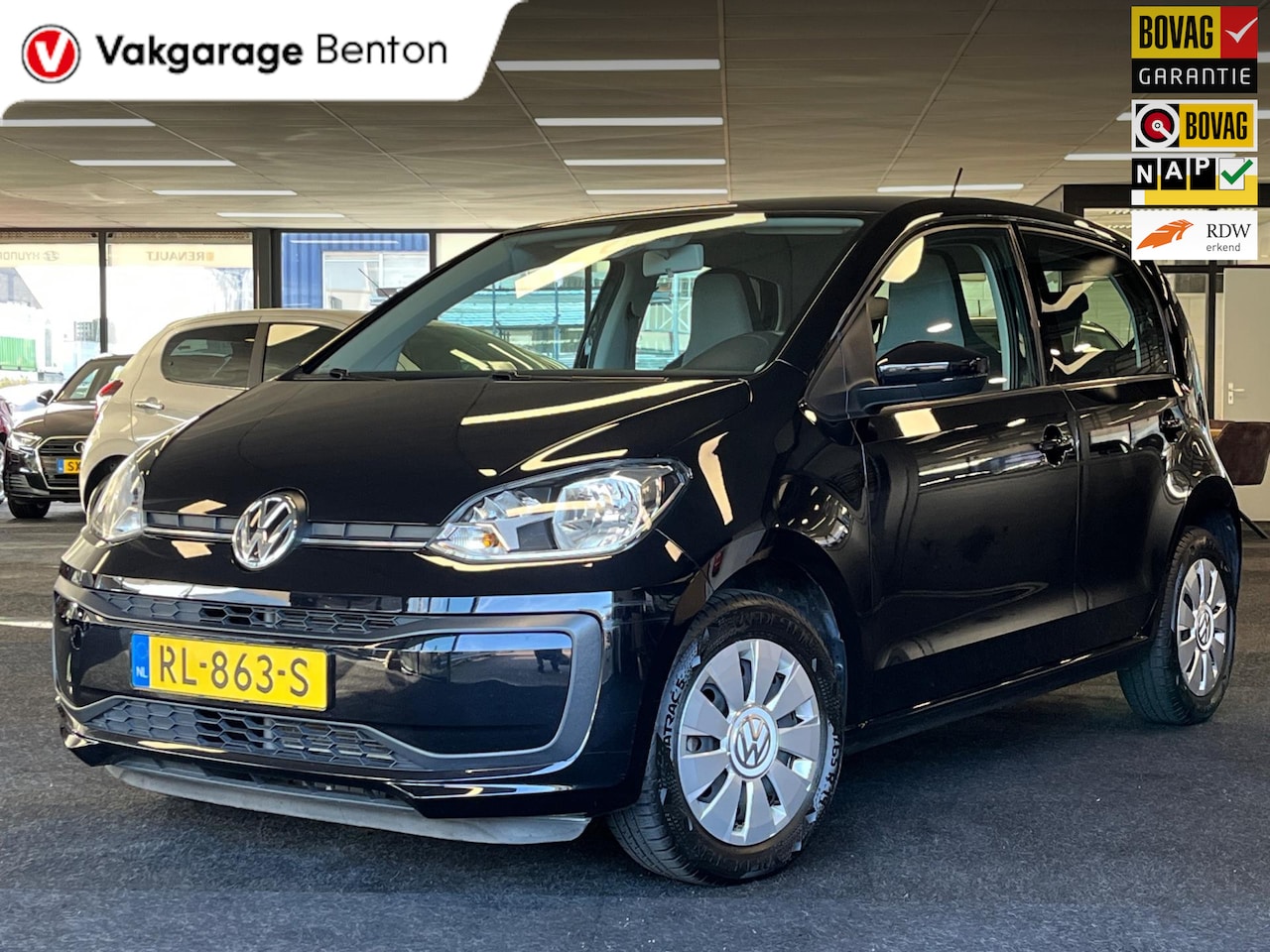 Volkswagen Up! - 1.0 BMT Move Up! | Executive pakket | Airco | Bluetooth | DAB | All Season banden - AutoWereld.nl