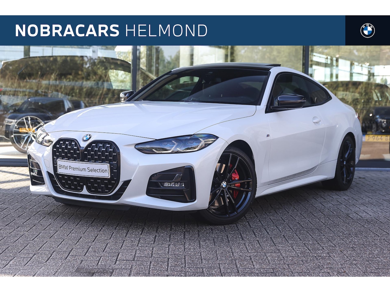 BMW 4-serie Coupé - 420i High Executive M Sport Automaat / Schuif-kanteldak / Laserlight / Achteruitrijcamera - AutoWereld.nl
