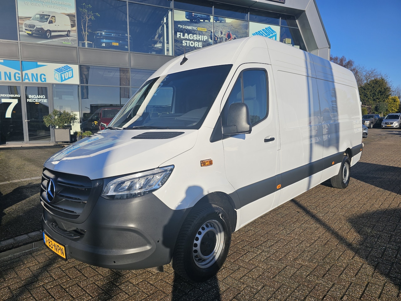 Mercedes-Benz Sprinter - 317 1.9 CDI L3-H2 RWD Automaat * LED * NAVI * Camera * 270 Graden Deuren * - AutoWereld.nl