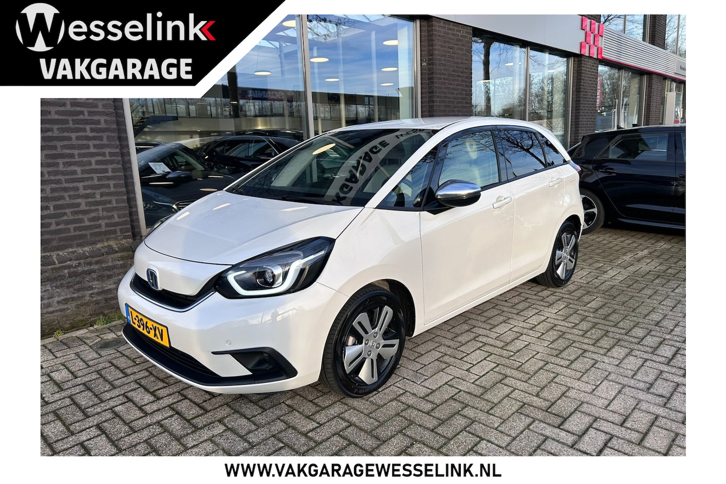 Honda Jazz - 1.5 e:HEV Executive | Stuur en stoel verwarming | Keyless | Camera | Clima | - AutoWereld.nl